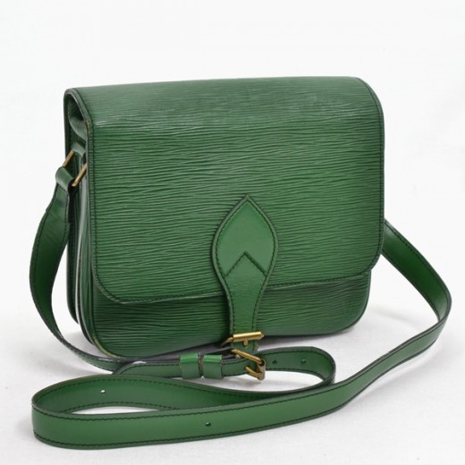 Cartouchière leather crossbody bag Louis Vuitton Green in Leather - 30859556
