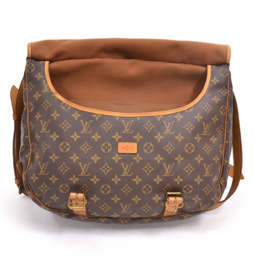 Saumur cloth crossbody bag Louis Vuitton Brown in Cloth - 30639724