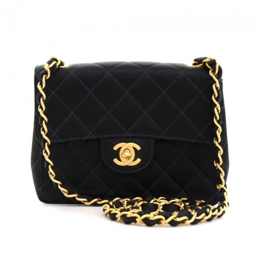 crossbody chanel quilted bag leather