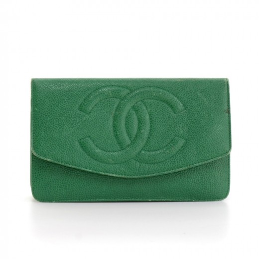Chanel Vintage Chanel Green Caviar Leather Flap Wallet