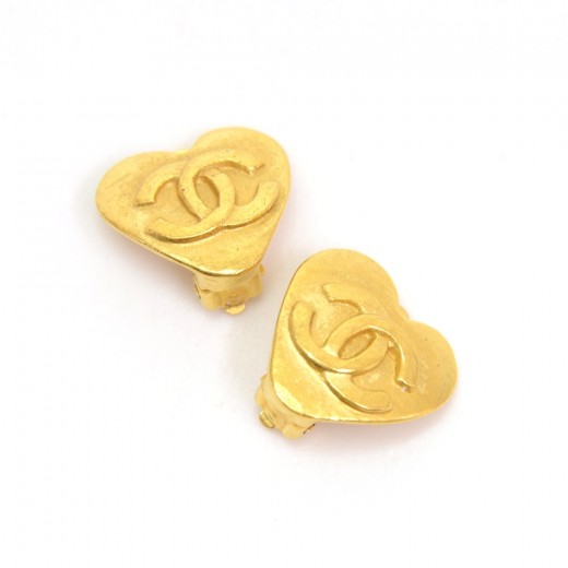 Chanel Chanel Gold Tone CC Logo Small Heart Earrings