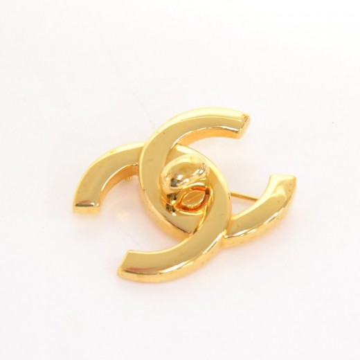 Chanel Chanel Large Gold Tone CC Logo Pin Brooch