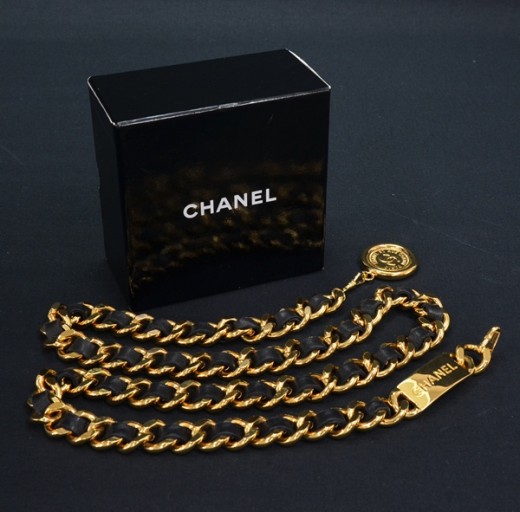 Chanel leather cuff - Gem