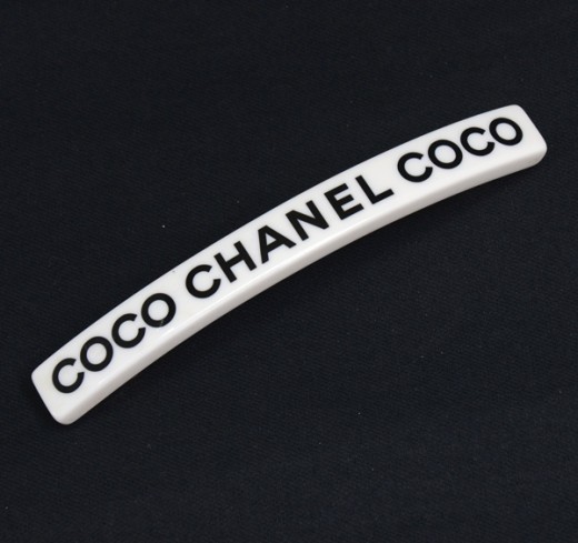 Chanel Chanel White Logo Hair Clip CC SS257