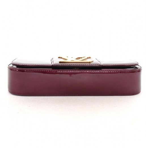 Limelight leather clutch bag Louis Vuitton Purple in Leather - 31448848