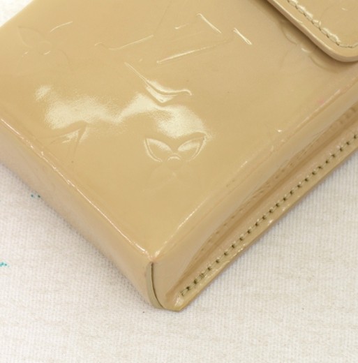 Louis Vuitton Bronze Vernis Cell Phone Case at 1stDibs