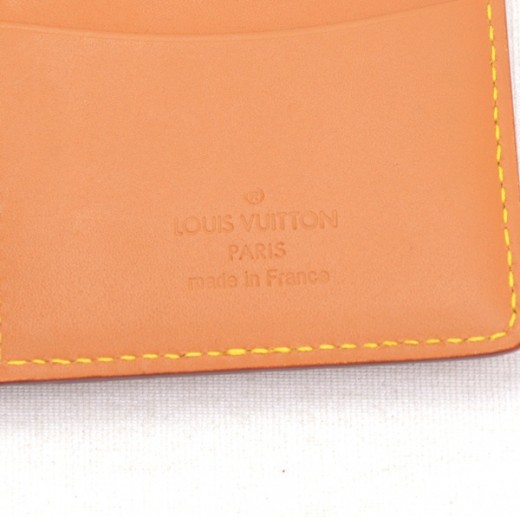Louis Vuitton LV lined Phone pouch new Green Leather ref.972245