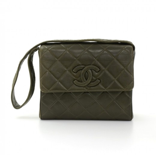 Chanel Vintage Chanel Dark Green Quilted Leather Shoulder Flap Bag