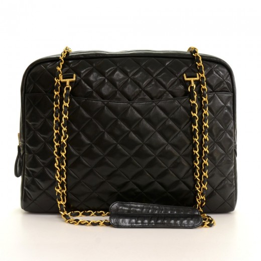Chanel Vintage Shoulder Bag Black Leather ref.148360 - Joli Closet