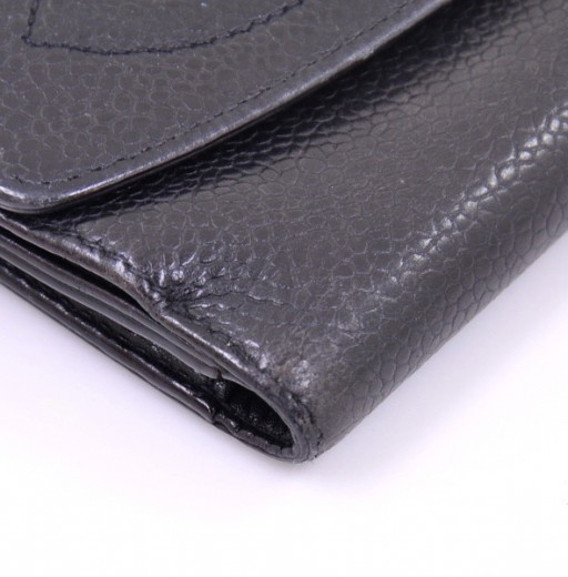 Vintage Authentic CHANEL Black Caviar Leather Bifold Designer Wallet