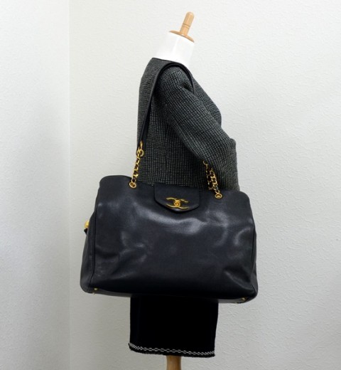 Chanel Black Quilted Calfskin Supermodel Overnight Weekender Tote Shoulder  Bag