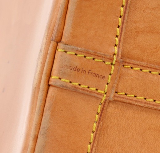 Louis Vuitton Limited Edition Japan 15th Anniversary Vachetta Leather  Petite Noe Bag - Yoogi's Closet