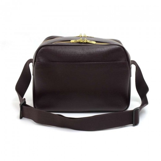 Louis Vuitton, Bags, Louis Vuitton Taiga Leather Portedocument Angara  Briefcase Bag In Burgundy