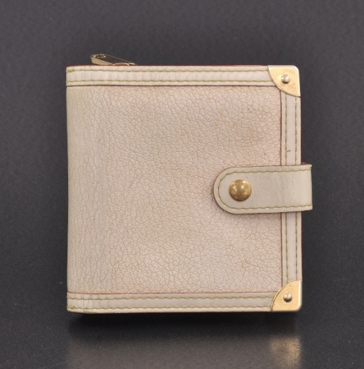 LOUIS VUITTON Suhali Compact Zipped Wallet Blue | FASHIONPHILE