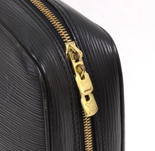 Porta-documentos Louis Vuitton Laguito en cuero Epi negro