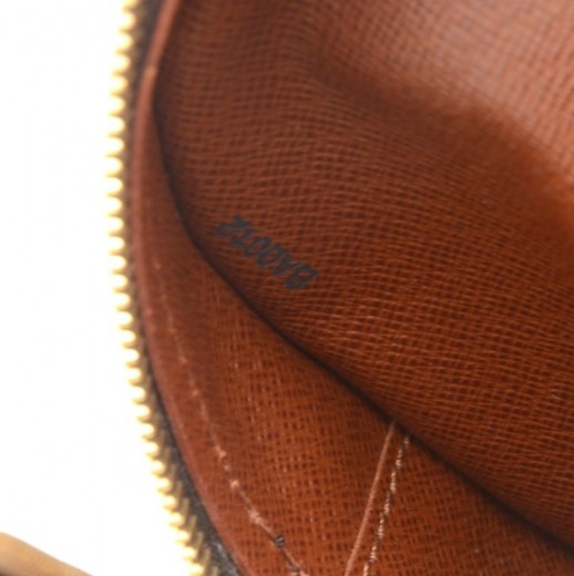 Louis Vuitton Blois Brown Canvas Shoulder Bag (Pre-Owned) – Bluefly
