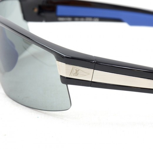 Sunglasses Louis Vuitton Blue in Plastic - 31861979