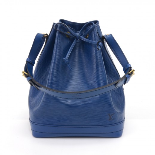 Louis Vuitton Vintage 1995 Blue Epi Leather Noe Bag For Sale at