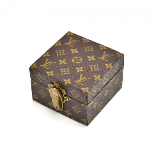 Louis Vuitton – The Art of Gifting