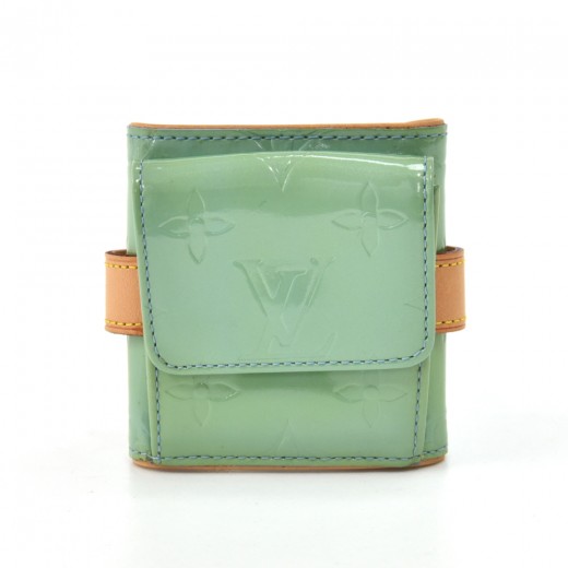 Authentic Louis Vuitton Vernis Bloom Bifold Wallet Light Green M91016 LV  7453G