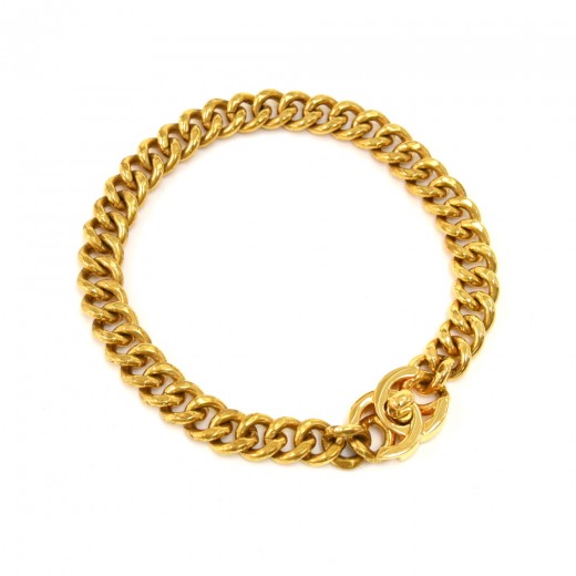 Chanel Vintage Chanel Gold-tone CC Logo Turn-lock Chunky Chain