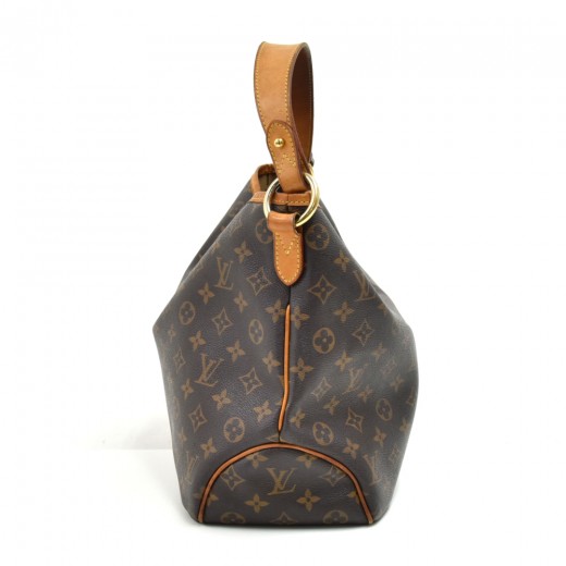 louis vuitton graceful feet on bottom of bag louis vuitton graceful feet on bottom of bag