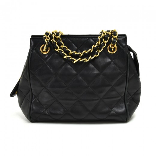 Chanel Black Quilted Lambskin Chocolate Bar Small Classic Single Flap Gold Hardware, 2002 (Very Good)-2003, Womens Handbag