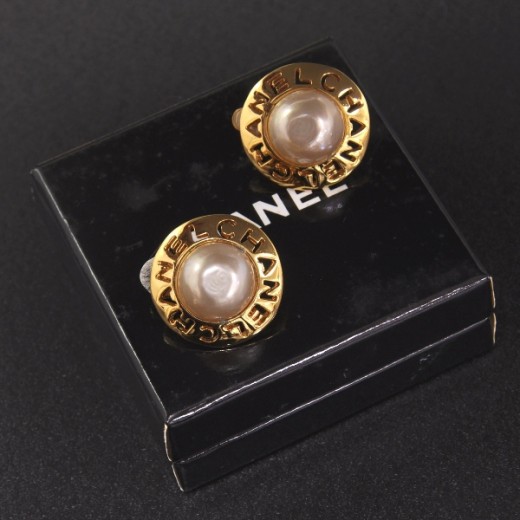 1980's Vintage Chanel Pearl CC Logo Gold Drop Earrings