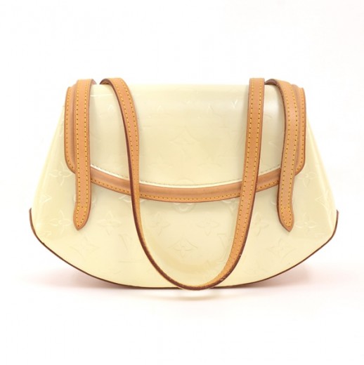 Louis Vuitton Biscayne Bay PM Shoulder Bag