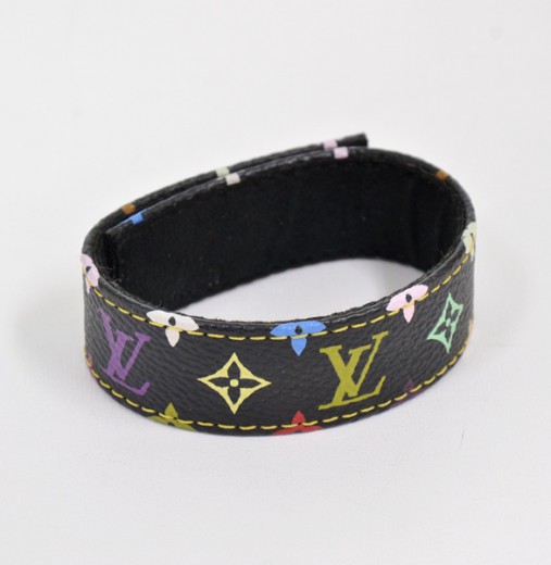 Louis Vuitton Rare Black Monogram Multicolor Snap Bracelet Cuff Bangle  Metal ref.297665 - Joli Closet