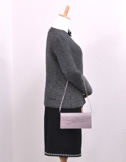 Louis Vuitton Lilac Epi Leather Honfleur Clutch Bag - Yoogi's Closet