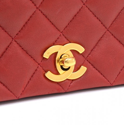 Chanel Vintage Chanel Red Quilted Leather Shoulder Bag Gold Chain