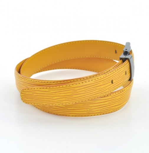 Leather belt Louis Vuitton Yellow size 85 cm in Leather - 30240976