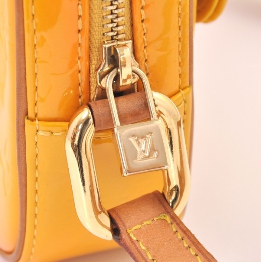 Bréa patent leather handbag Louis Vuitton Yellow in Patent leather