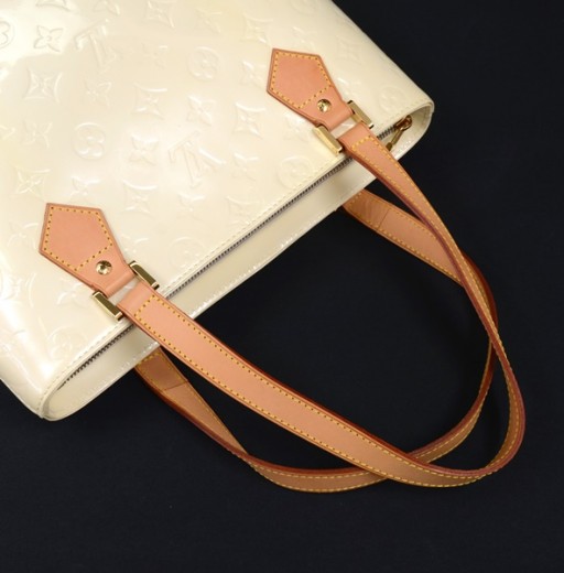 Houston patent leather handbag Louis Vuitton White in Patent leather -  35953157