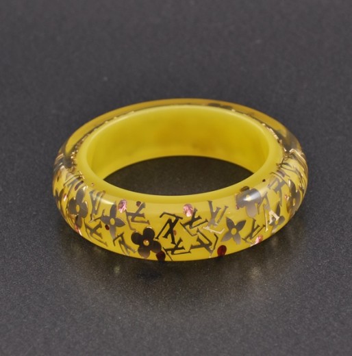 LOUIS VUITTON Bracelet Bangle Inclusion Yellow inside diameter6