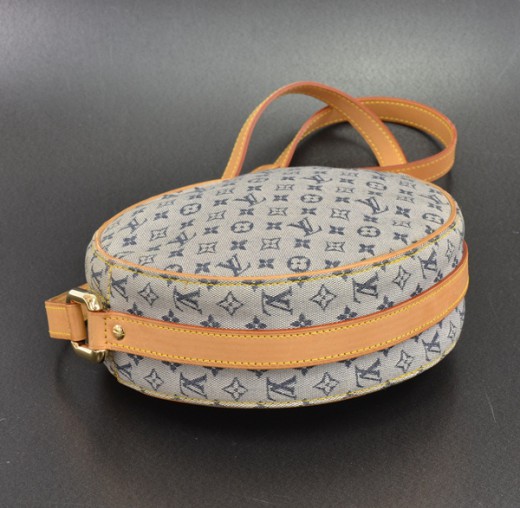 Louis Vuitton Monogram Mini Lin Jeanne GM Crossbody Bag, Louis Vuitton  Handbags