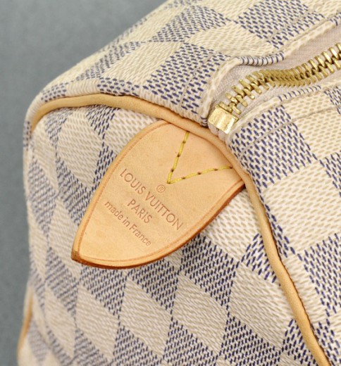 Louis Vuitton pre-owned cream 2009 Damier Azur Speedy 30 bag