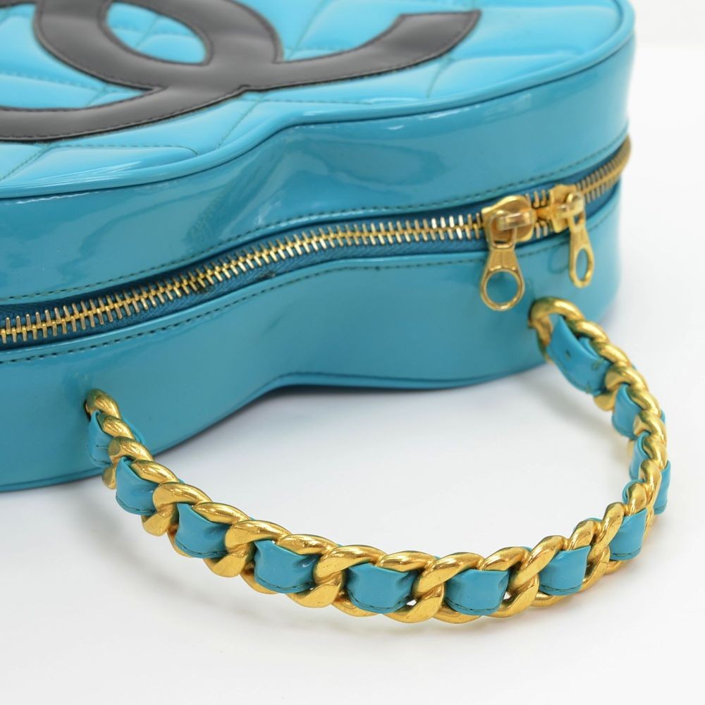 Pre-owned Chanel Vanity Leather Handbag In Blue