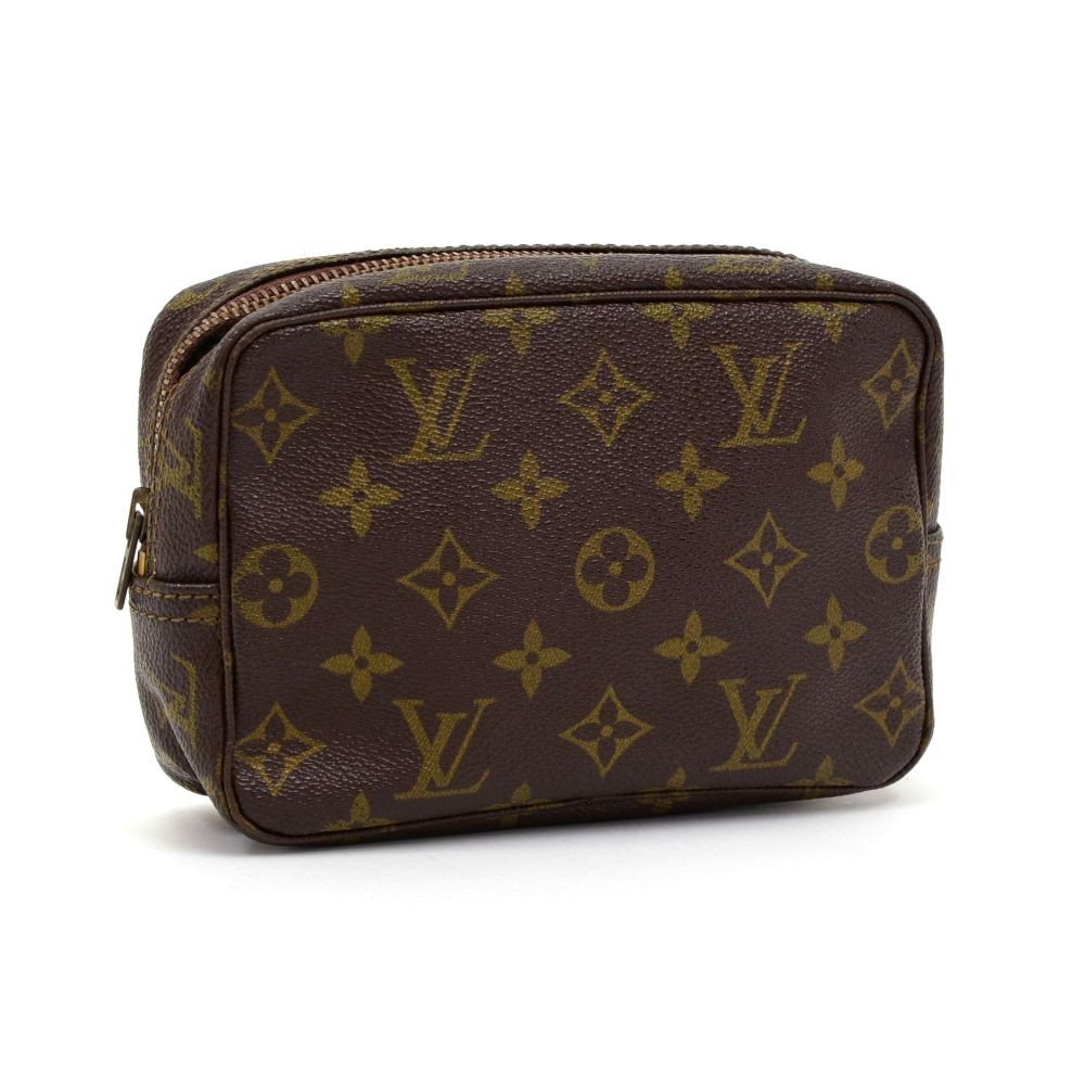 Louis Vuitton Trousse 18 – Brand Bag Girl