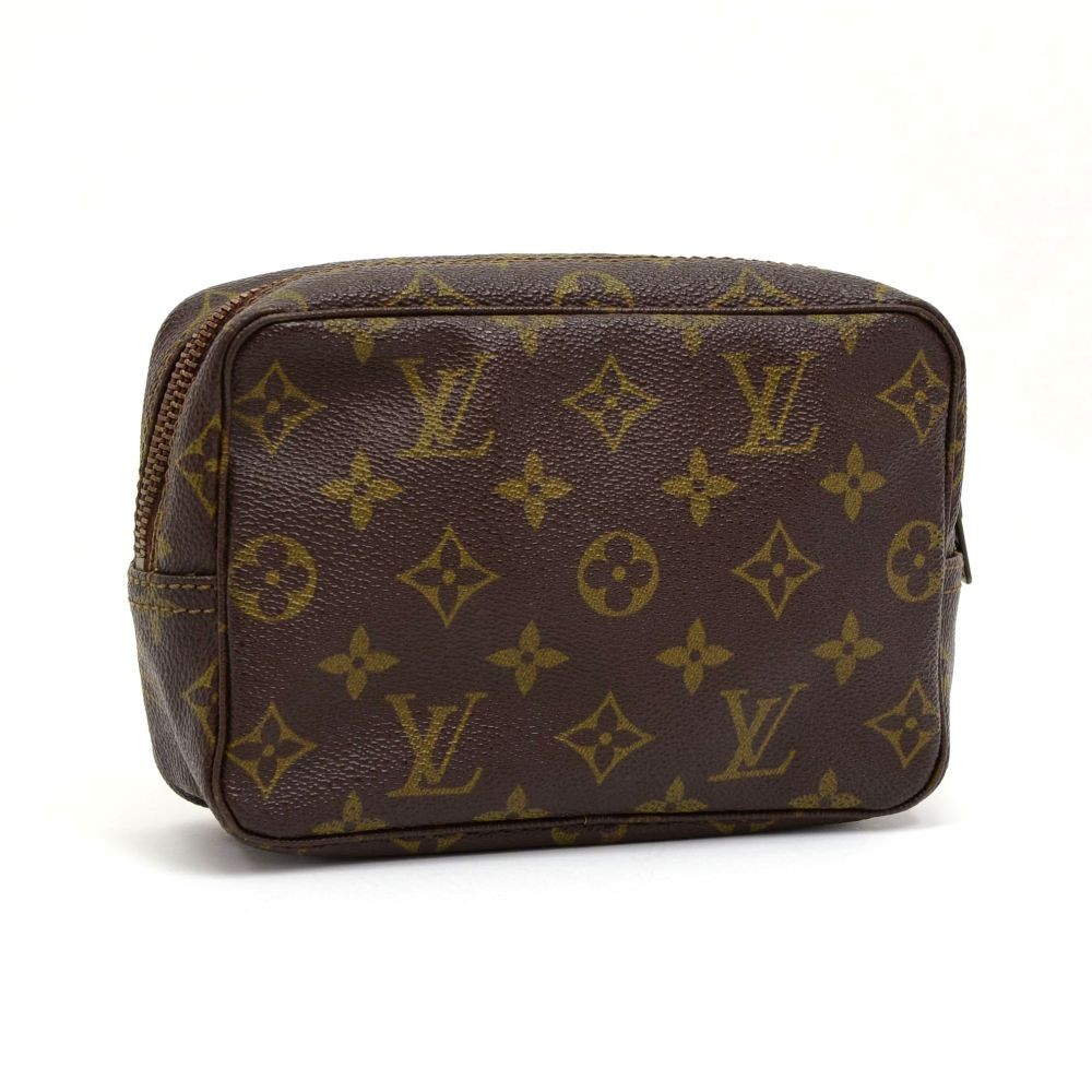 Louis Vuitton Monogram Trousse Toilette 18 Cosmetic Pouch Accessories  Clutch Bag