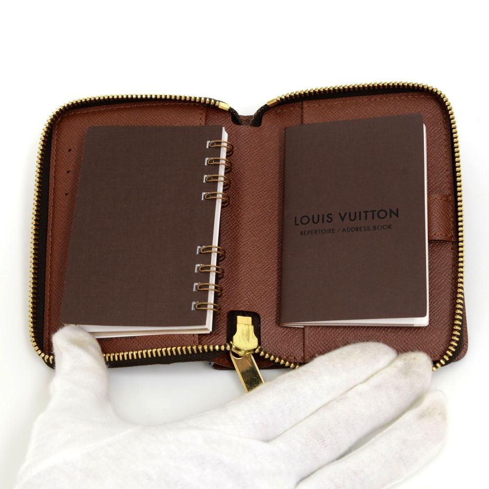 Louis Vuitton Louis Vuitton Monogram Canvas Zipper Agenda Wallet