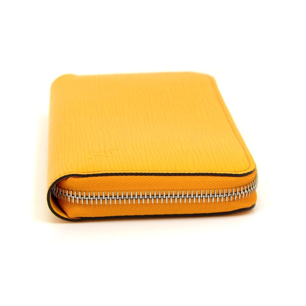 Leather wallet Louis Vuitton Yellow in Leather - 26344919