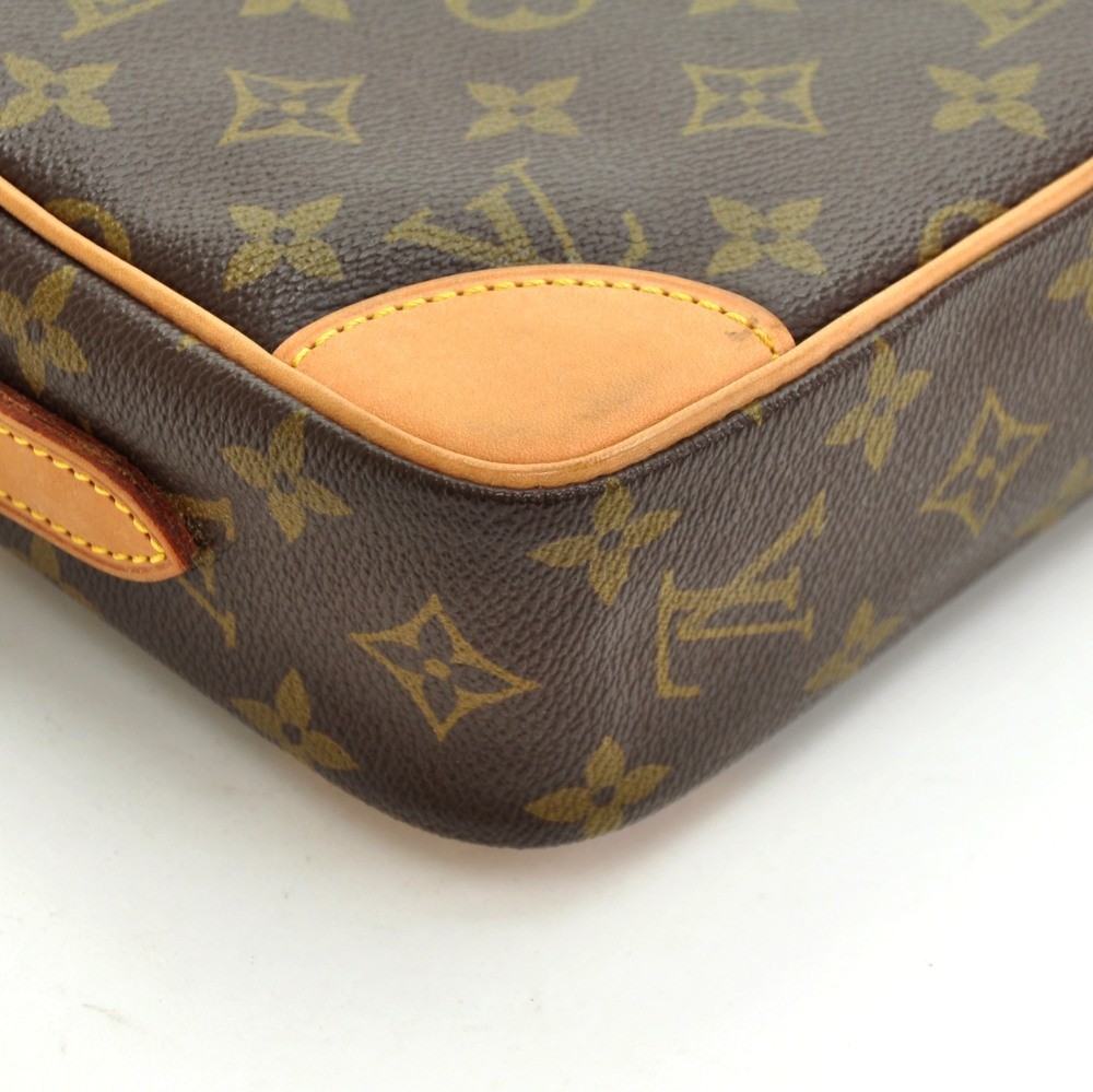 Shop for Louis Vuitton Monogram Canvas Leather Trocadero 23 cm Bag