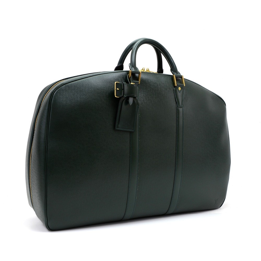 Louis Vuitton Taiga Helanga 1 Poche - Green Luggage and Travel