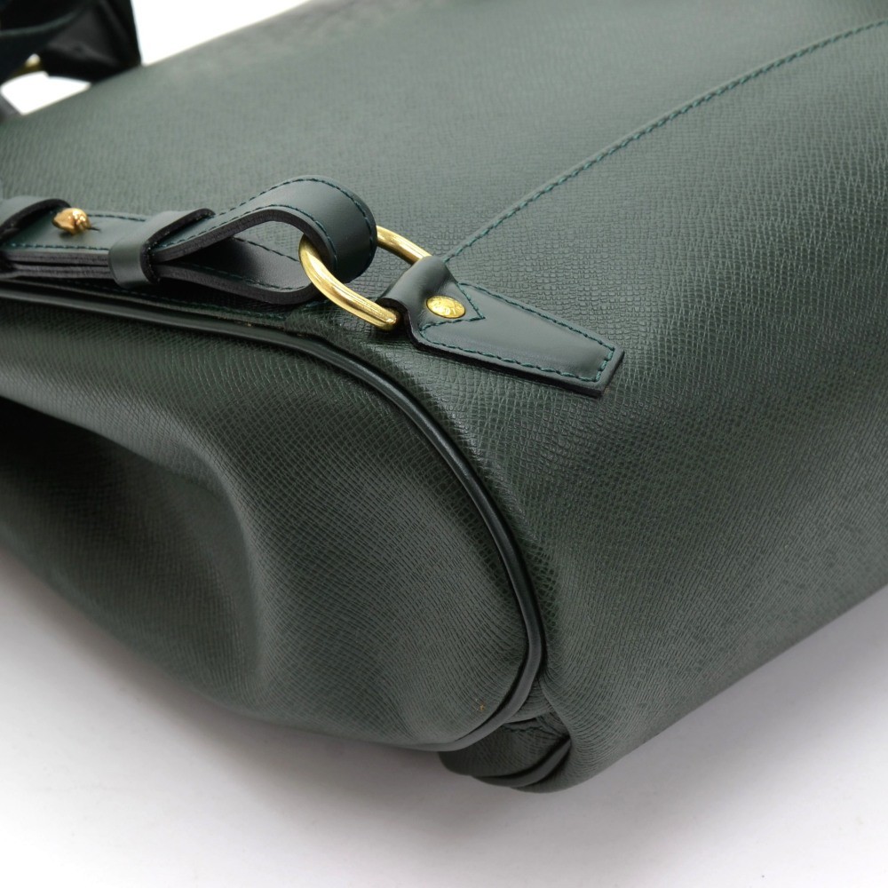 Louis Vuitton Cassiar Green Leather ref.933653 - Joli Closet