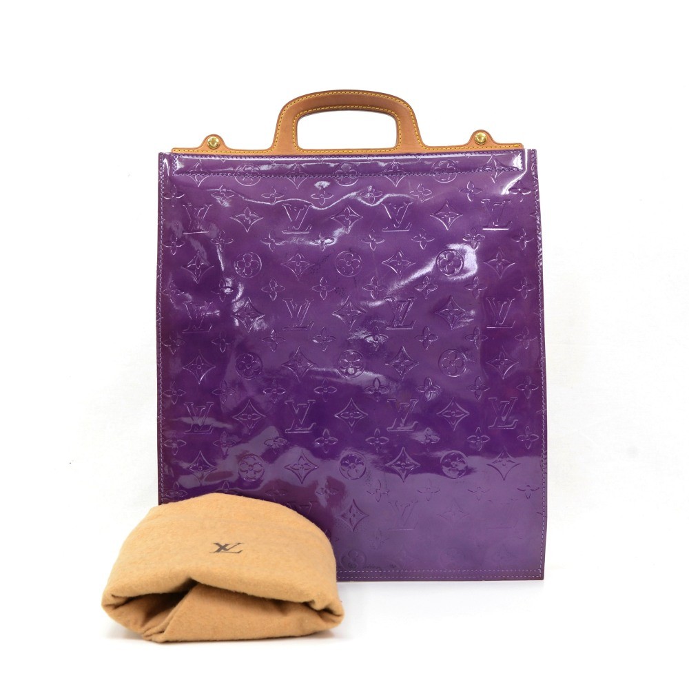 Patent leather purse Louis Vuitton Purple in Patent leather - 15559915