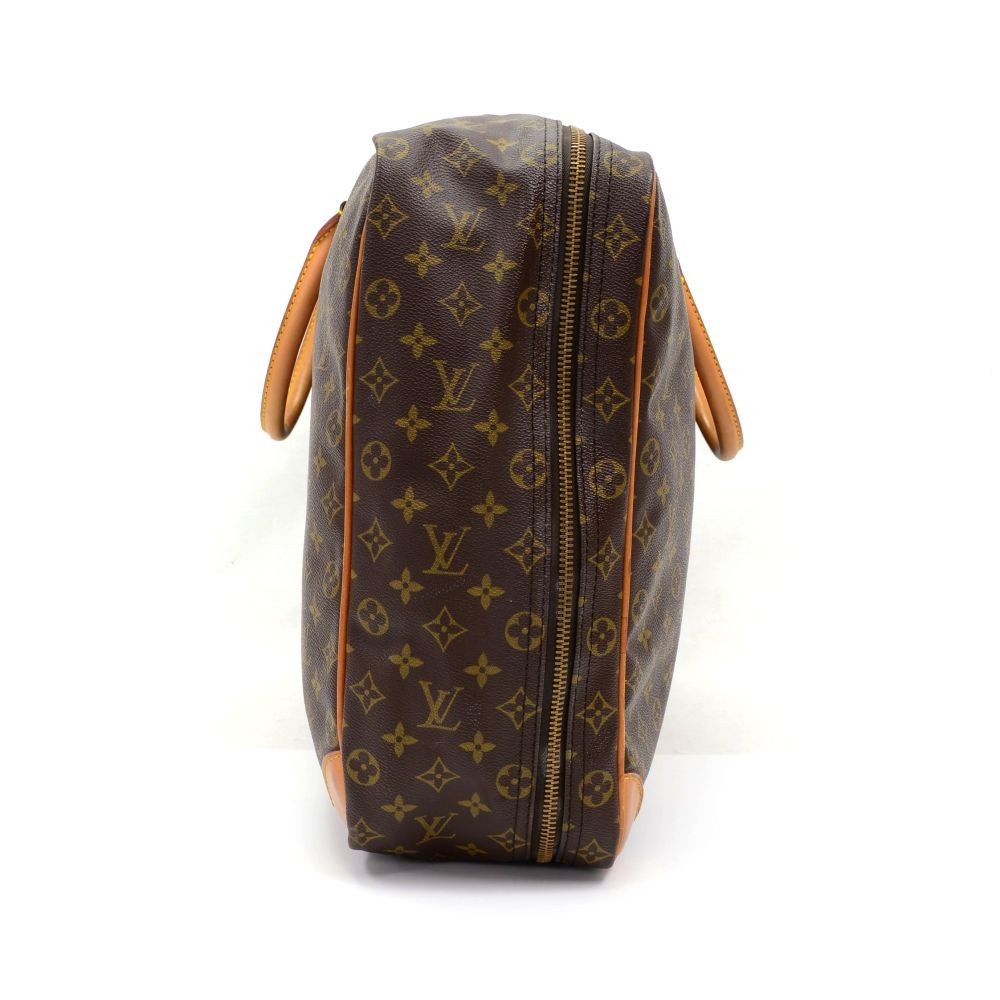 Louis Vuitton Classic Monogram Canvas Sac Cruiser 50 Travel Bag., Lot  #56382