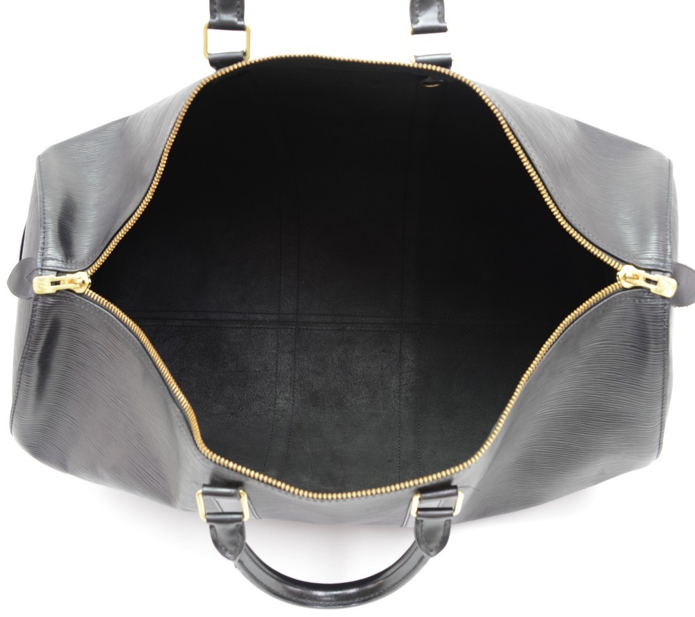 Black Epi Leather Louis Vuitton Keepall 55 – rewear-vintage