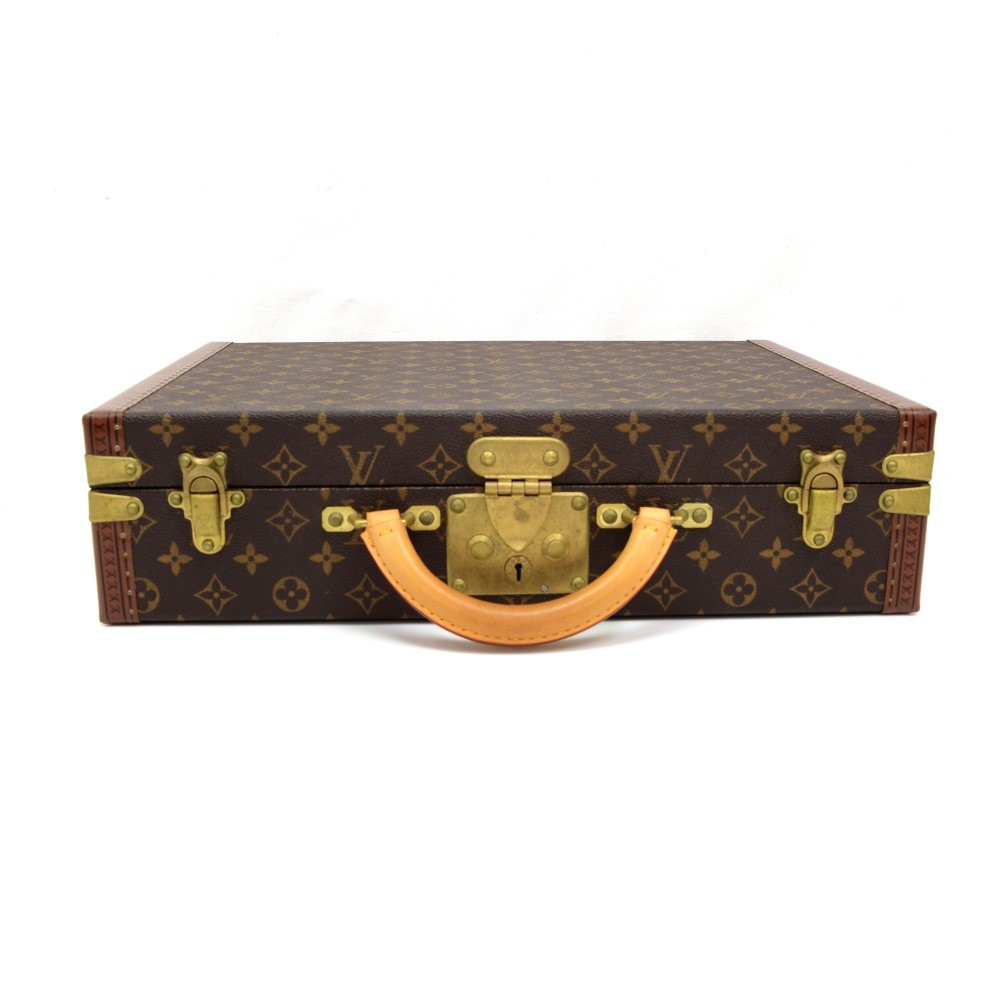 At Auction: Louis Vuitton, Louis Vuitton President Classeur Briefcase